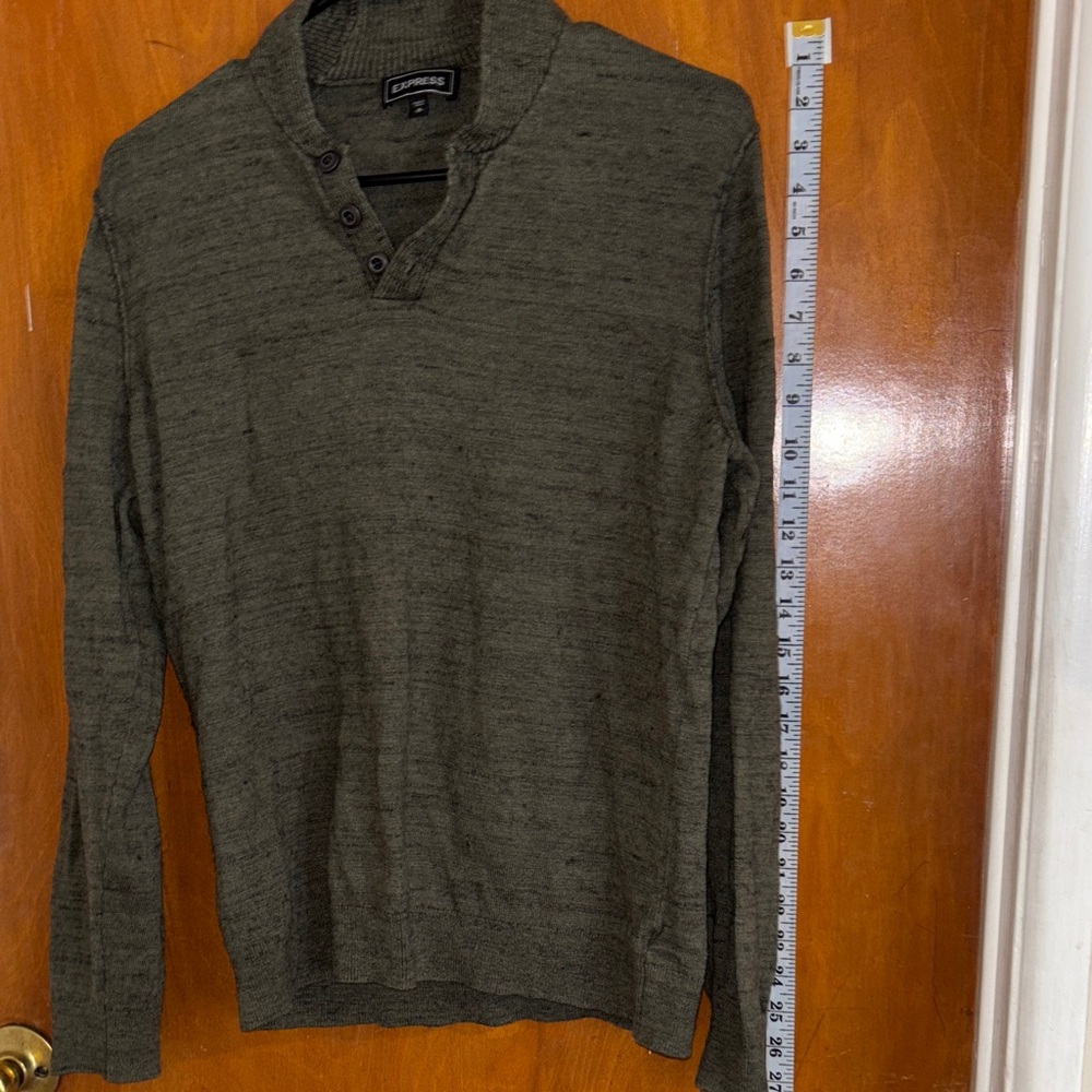 Express Men's Dark Green Crewneck Sweater